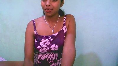 Fitiavana8 live cam on Cam4