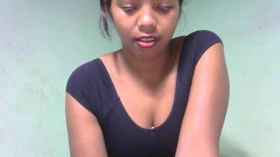 Fitiavana8 live cam on Cam4
