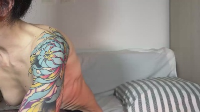 Fl0wermadness live cam on Cam4