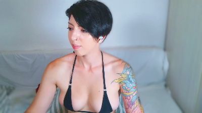Fl0wermadness live cam on Cam4