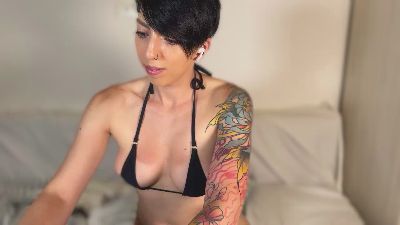 Fl0wermadness live cam on Cam4
