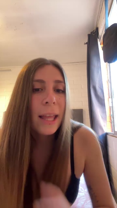 Flaquita30CL live cam on Cam4
