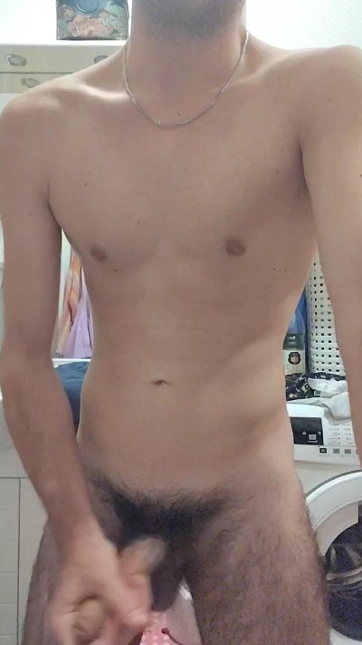 Flavio050904 live cam on Cam4