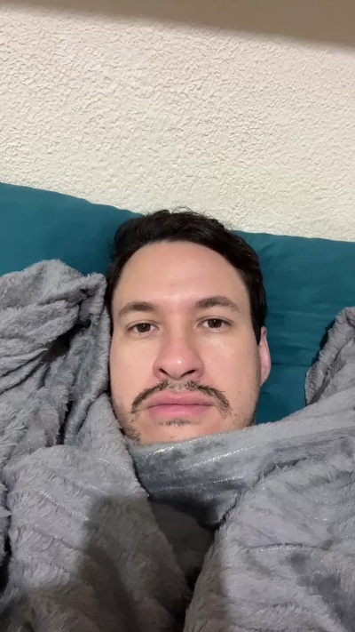 FlavioMendes live cam on Cam4