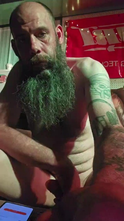 Flipboi420 live cam on Cam4
