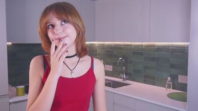 Flirtiny live cam on Cam4