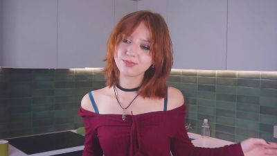 Flirtiny live cam on Cam4