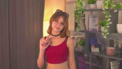 Flirtiny live cam on Cam4