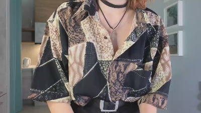 Flirtiny live cam on Cam4