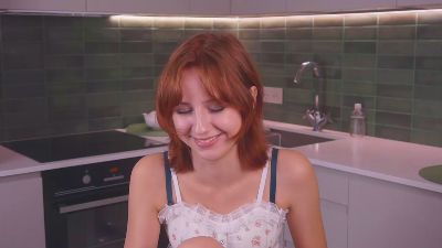 Flirtiny live cam on Cam4