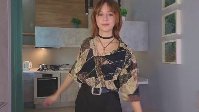 Flirtiny live cam on Cam4
