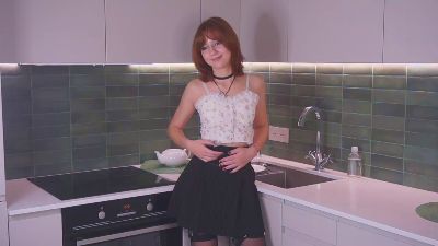 Flirtiny live cam on Cam4