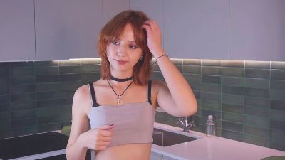 Flirtiny live cam on Cam4