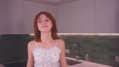 Flirtiny live cam on Cam4