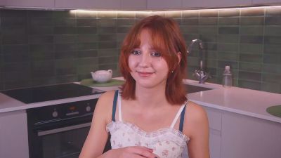 Flirtiny live cam on Cam4