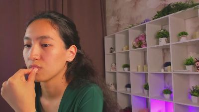 FlirtyAura live cam on Cam4