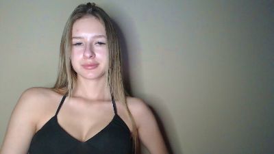 Flirty_Kitty live cam on Cam4