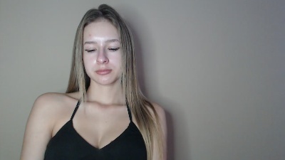 Flirty_Kitty live cam on Cam4