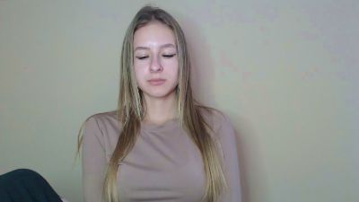 Flirty_Kitty live cam on Cam4