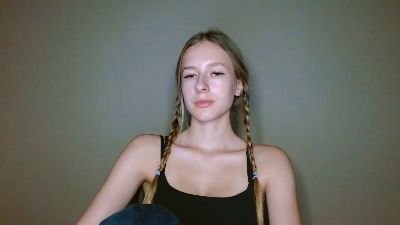 Flirty_Kitty live cam on Cam4