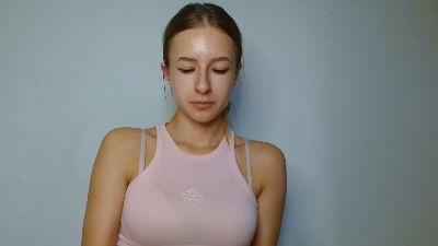 Flirty_Kitty live cam on Cam4
