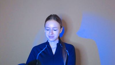 Flirty_Kitty live cam on Cam4