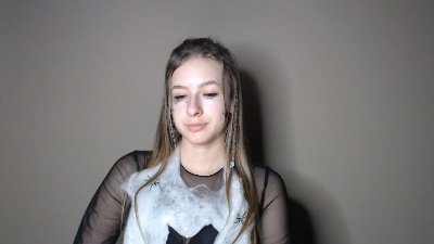 Flirty_Kitty live cam on Cam4
