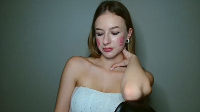 Flirty_Kitty live cam on Cam4