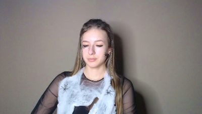 Flirty_Kitty live cam on Cam4