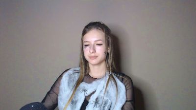 Flirty_Kitty live cam on Cam4