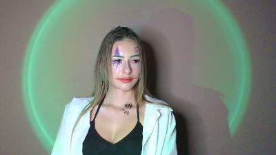 Flirty_Kitty live cam on Cam4