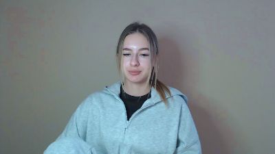 Flirty_Kitty live cam on Cam4