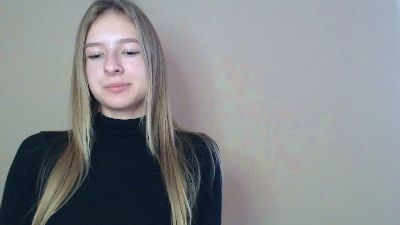Flirty_Kitty live cam on Cam4