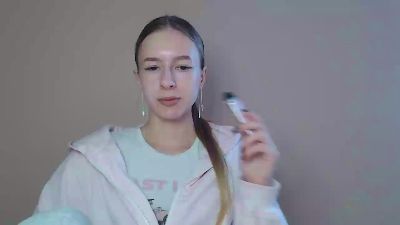 Flirty_Kitty live cam on Cam4