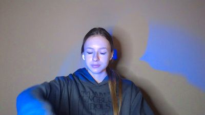 Flirty_Kitty live cam on Cam4