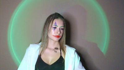 Flirty_Kitty live cam on Cam4