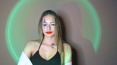 Flirty_Kitty live cam on Cam4