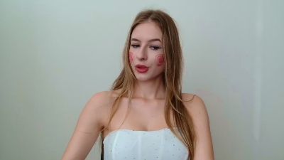 Flirty_Kitty live cam on Cam4