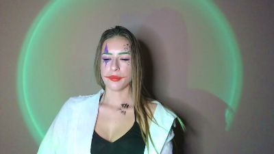 Flirty_Kitty live cam on Cam4