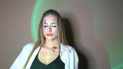 Flirty_Kitty live cam on Cam4