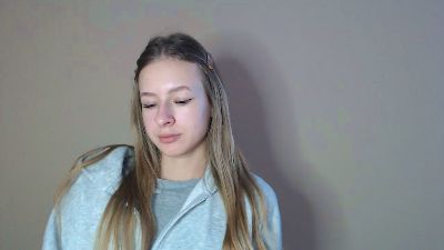 Flirty_Kitty live cam on Cam4