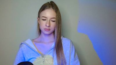 Flirty_Kitty live cam on Cam4