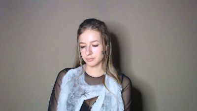 Flirty_Kitty live cam on Cam4