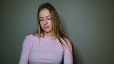 Flirty_Kitty live cam on Cam4