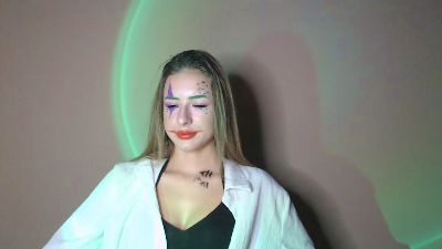Flirty_Kitty live cam on Cam4