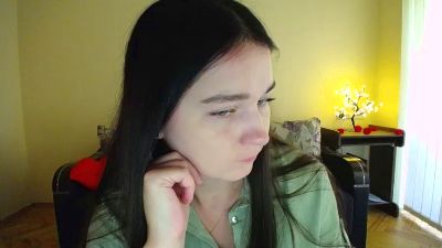 Flirty_tease live cam on Cam4
