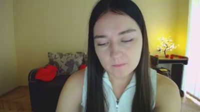 Flirty_tease live cam on Cam4