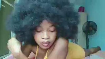 Flirtyqueen live cam on Cam4