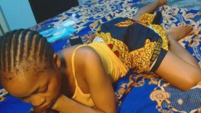 Flirtyqueen live cam on Cam4