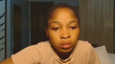 Flirtyqueen live cam on Cam4